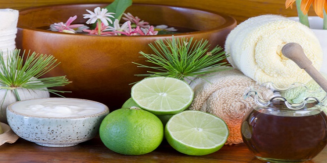 7 Best Natural Ingredients For Your Skin