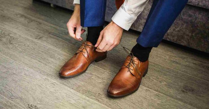 The Perfect Winter Guide to Choosing the Right Shoes for Men in 2022